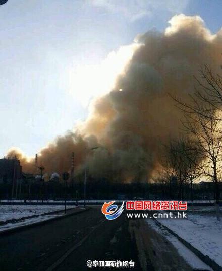 河北唐山一工厂爆炸起火