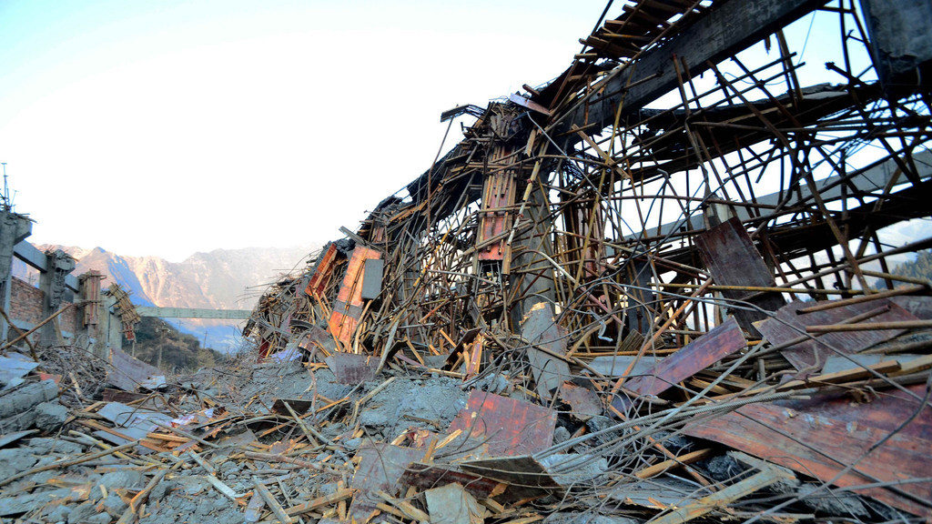 湖南郴州一建筑工地发生坍塌事故已致6人死亡